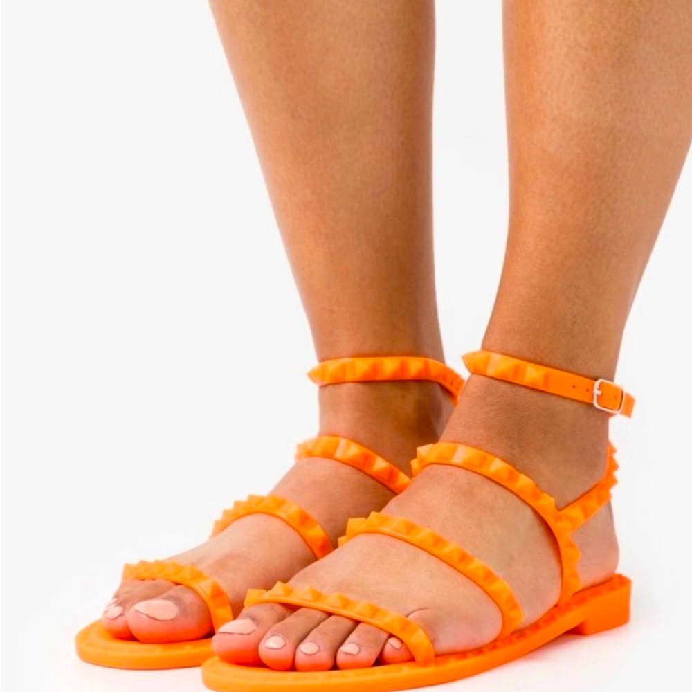 STEVE MADDEN Orange Ankle Strap Studded Jelly Buckle Sandals Shoes 9 M